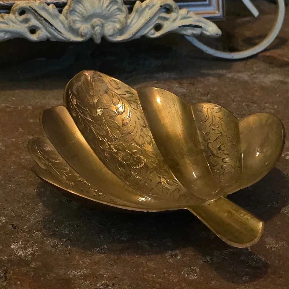 Vintage Brass Leaf Dish Etched Floral Scalloped Catchall Tray Hollywood Regency
